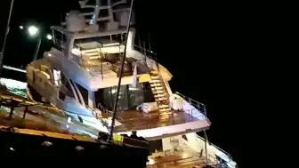 Sinop Limanı'nda Lüks Yat Yan Yattı: 6 Mürettebat Tahliye Edildi
