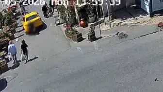 Şişli'de Geri Manevra Yapan Taksiden Yola Düşen Kadın Altında Kaldı