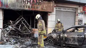Şişli'de Otomobil İş Yerinde Yangına Neden Oldu: 2 Yaralı