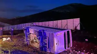 Taraftarları Taşıyan Midibüs Devrildi: 18 Yaralı