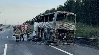 TEM Otoyolu'nda Yolcu Otobüsünde Yangın Söndürüldü