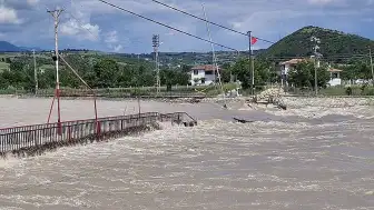 Tokat'ın Erbaa İlçesinde Taşkın Nedeniyle Tarım Alanları Sular Altında Kaldı