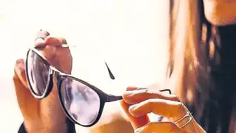 Uzmanlardan Sahte Güneş Gözlüklerine Karşı Uyarı: 'Ucuz Ürünlere Dikkat Edin'