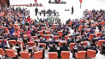 Varlık Barışı Yasası TBMM'de Kabul Edildi: Kara Para ve Faiz Sarmalı Endişeleri Dile Getirildi
