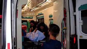 Aksaray'da Parkta Bıçaklı Saldırı: 17 Yaşındaki T.K. Ağır Yaralandı