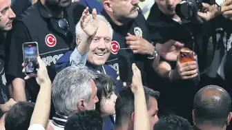 Aziz Yıldırım: 'Fenerbahçe'yi Şampiyon Yapacağız'