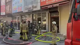 Bağcılar İSTOÇ'ta Bir İş Yerinde Çıkan Yangın Kontrol Altına Alındı