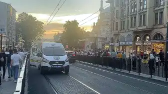 Fatih'te Tramvay Kazasında Hayatını Kaybeden 6 Yaşındaki Çocuğun Cenazesi Adli Tıp'a Kaldırıldı