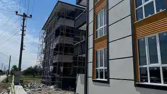 İnşaatta Elektrik Akımına Kapılan İşçi 4. Kattan Düştü