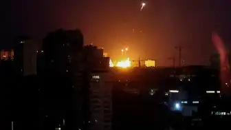Rusya'dan Kiev'e Yoğun Hava Saldırısı: Siviller Metro İstasyonlarına Sığındı
