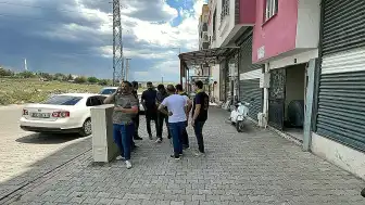 Şanlıurfa'da Tartıştığı Eşini ve Kızını Silahla Yaralayıp Kaçan Şüpheli Aranıyor