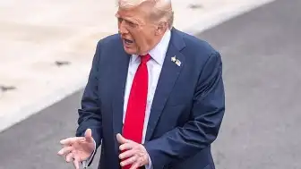 Trump'tan İran'a Sert Tepki: 'Bugün de Darbe Vuracağız'