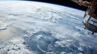 Uluslararası Uzay İstasyonu'nda Hava Sızıntısı Nedeniyle Acil Durum: Astronotlar Sığınağa Alındı