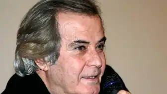 Usta Oyuncu Tarık Akan Hayatını Kaybetti