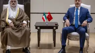 Ankara'da Diplomatik Görüşme: Dışişleri Bakanı Hakan Fidan, Kuveytli Mevkidaşıyla Bir Araya Geldi
