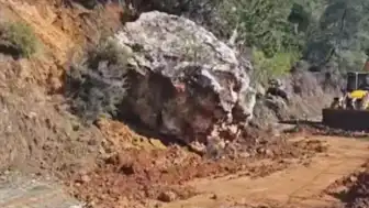 Antalya Göynük Kanyonu'nda Kaya Düşmesi: Çok Sayıda Yaralı