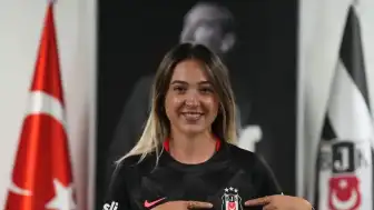 Beşiktaş Kadın Futbol Takımı Berna Yeniçeri Transferini Tamamladı