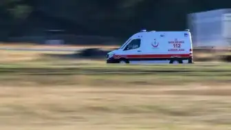 Hakkari'de Ambulansın Çarptığı 10 Yaşındaki Çocuk Yaşamını Yitirdi