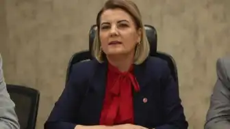 İçişleri Bakanlığı Duyurdu: İzmit Belediye Başkanı Fatma Kaplan Hürriyet Görevden Uzaklaştırıldı