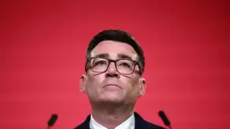 İngiltere İşçi Partisi Liderlik Yarışı Sona Erdi: Andy Burnham Yeni Başbakan Oluyor