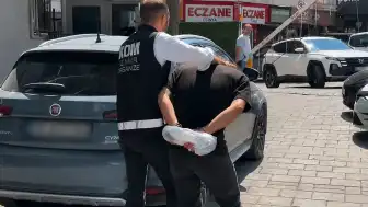 İzmir Torbalı'daki oto galeri saldırısında 2 şüpheli tutuklandı