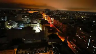 Kiev'de Füze ve İHA Saldırısı: En Az 27 Kişi Hayatını Kaybetti