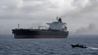 Kızıldeniz'de Gerilim: Yemen Açıklarında Bir Yük Gemisine Saldırı Düzenlendi