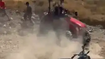 Malatya'da Tartışma Traktörlü Saldırıya Dönüştü: Bir K.K. Ağır Yaralandı