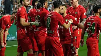 Amedspor, Başakşehir'i Farklı Mağlup Etti: 5-0