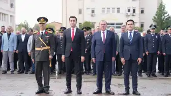 Midyat'ta Cumhuriyet Bayramı Coşkusu: Kaymakamlık Bahçesinde Tören Düzenlendi
