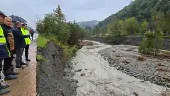 Sapanca'da Sel Felaketi Sonrası Hasar Giderme Çalışmaları Başladı