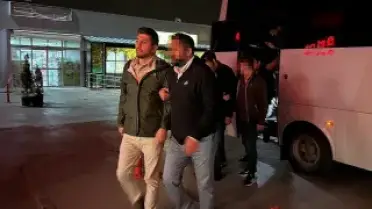 Tepebaşı Belediyesi'nde Yolsuzluk Operasyonu: Bahçede Kripto Madenciliği Cihazları Bulundu