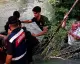 Antalya'da Irmağın Ortasında Kalan Gençlere Şambrelli Kurtarma Operasyonu
