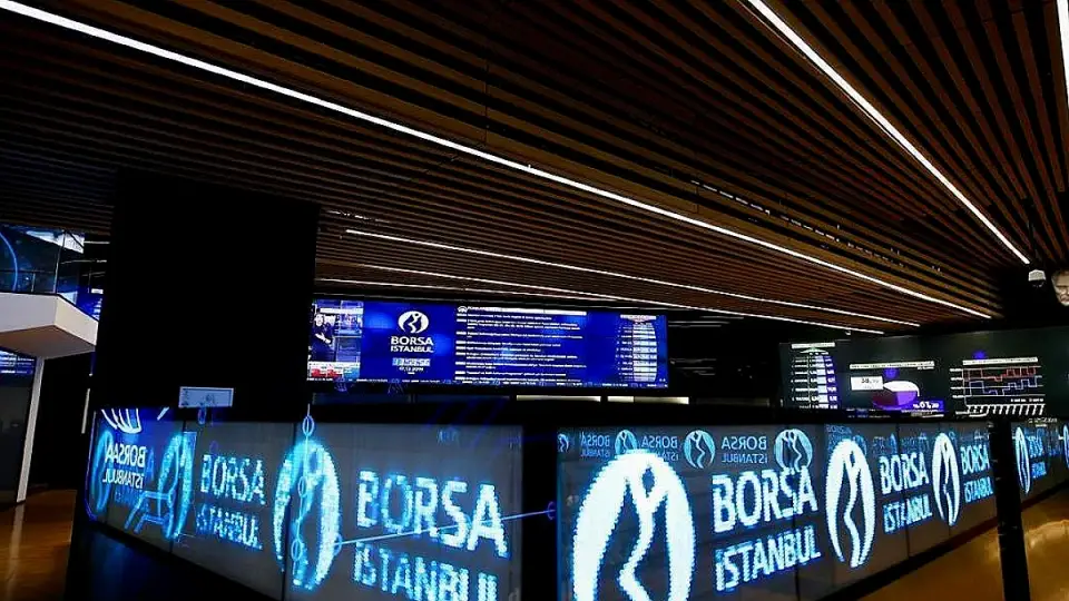 BIST 100 Endeksi Güne Yükselişle Başladı: TCMB Verileri ve Küresel Görüşmeler Odaklarda