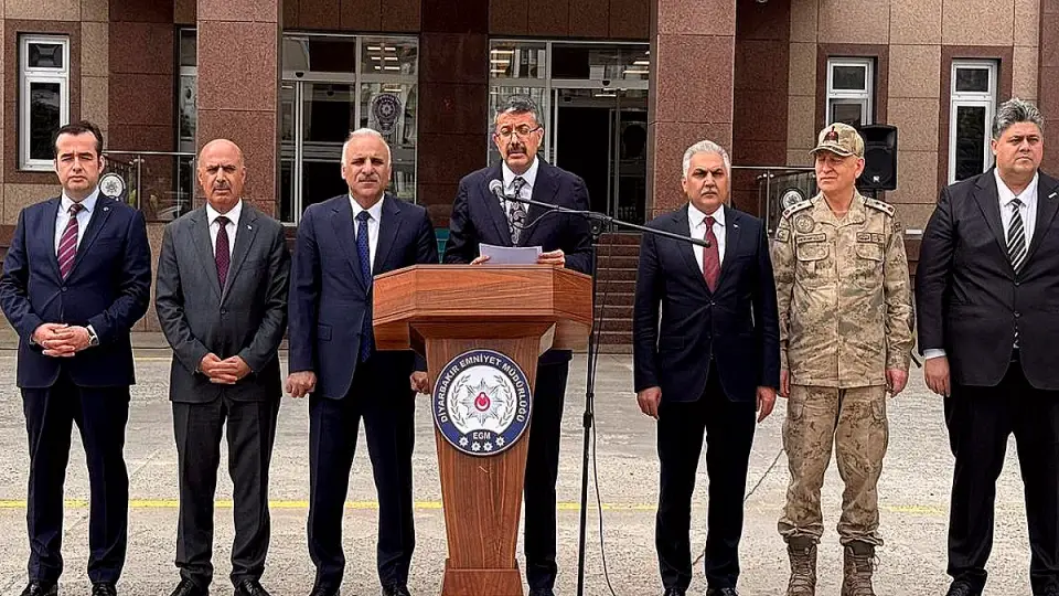 Diyarbakır Merkezli Narkotik Operasyonunda 402 Şüpheliye Baskın Yapıldı