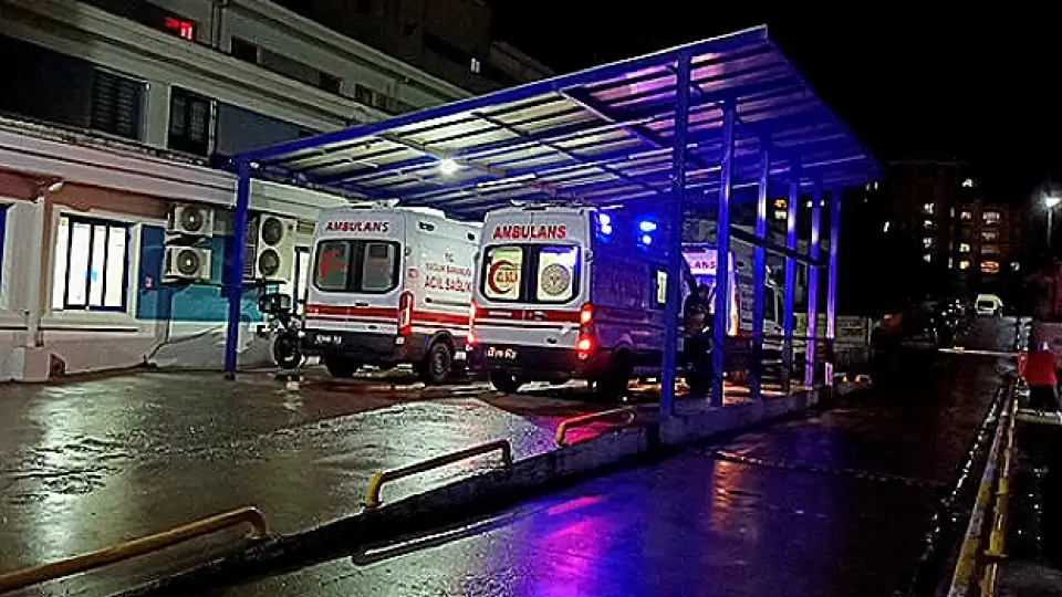Fabrikada Gıda Zehirlenmesi: 21 İşçi Hastaneye Kaldırıldı