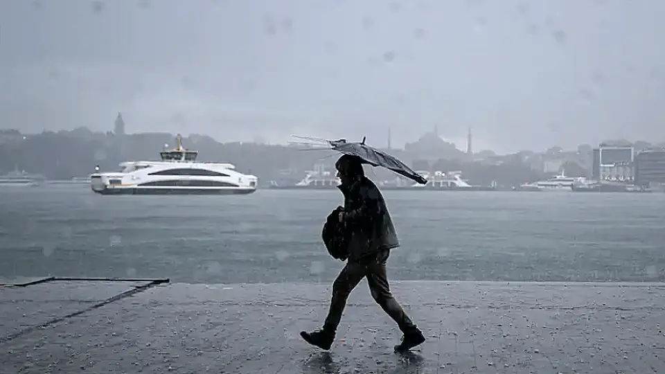 Türkiye'nin Yarısı İçin Sel Tehlikesi: 39 İle Sarı Kodlu Uyarı