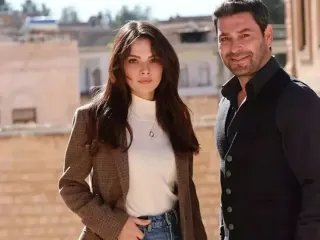 Gözaltı kararı sonrası Uzak Şehir dizisinin yıldızı Sinem Ünsal'dan açıklama