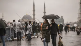 AKOM'dan İstanbul'a Uyarı: Soğuk ve Yağışlı Hava 4-5 Gün Sürecek