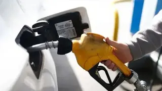 Akaryakıtta büyük indirim: Gece yarısı fiyatlar değişecek