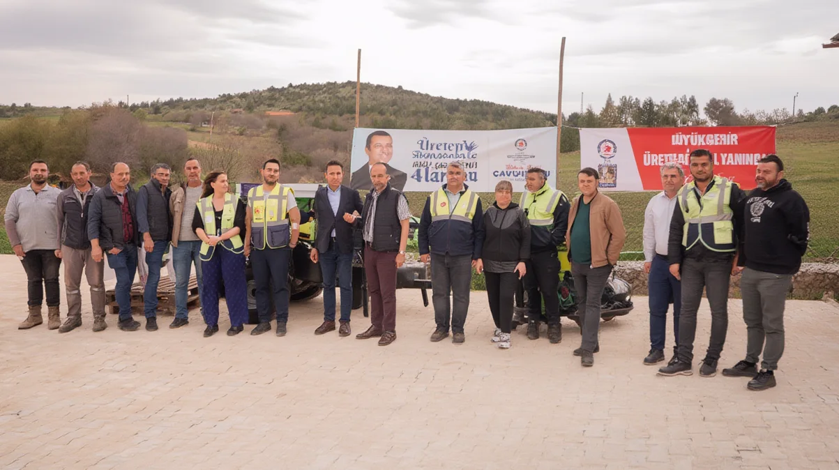 Denizli Büyükşehir Belediyesi'nden Çiftçilere Makine Desteği
