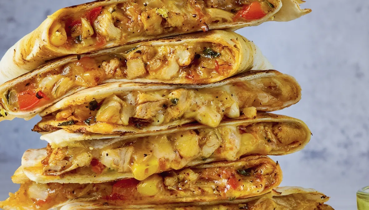 Ev Yapımı Tavuklu Quesadilla Tarifi