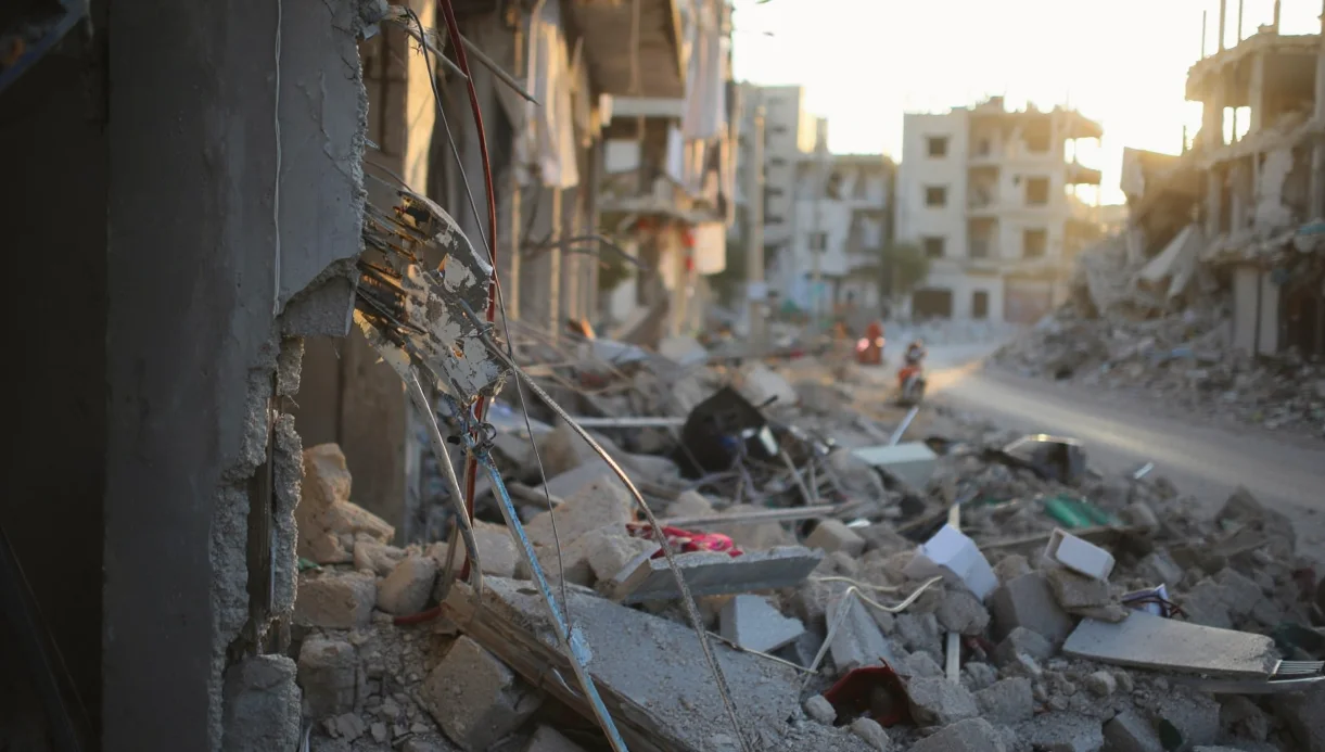 İsrail'in Gazze Saldırılarında Can Kaybı 72 Bin 585'e Yükseldi