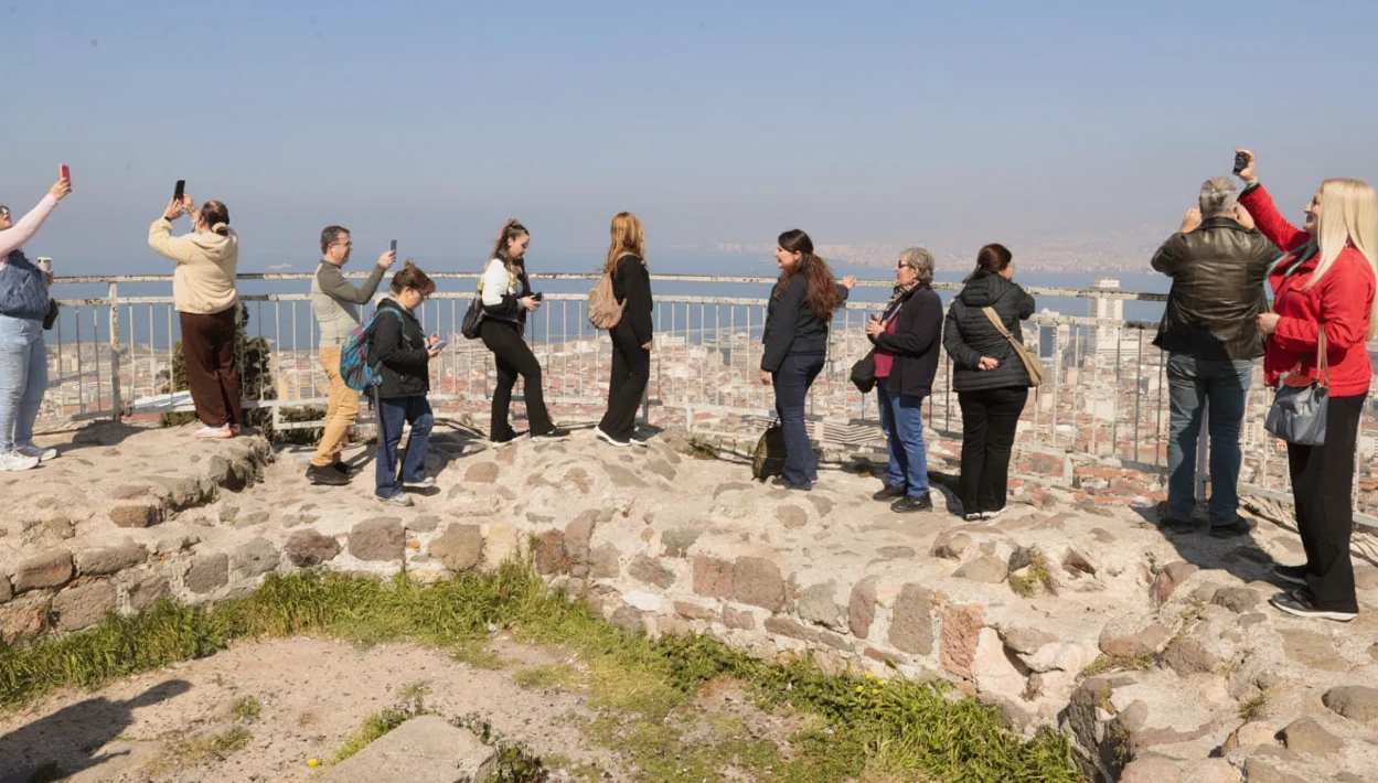 Konak Belediyesi Tarihi Mirası Canlandırmak İçin Turizm Atağına Geçti
