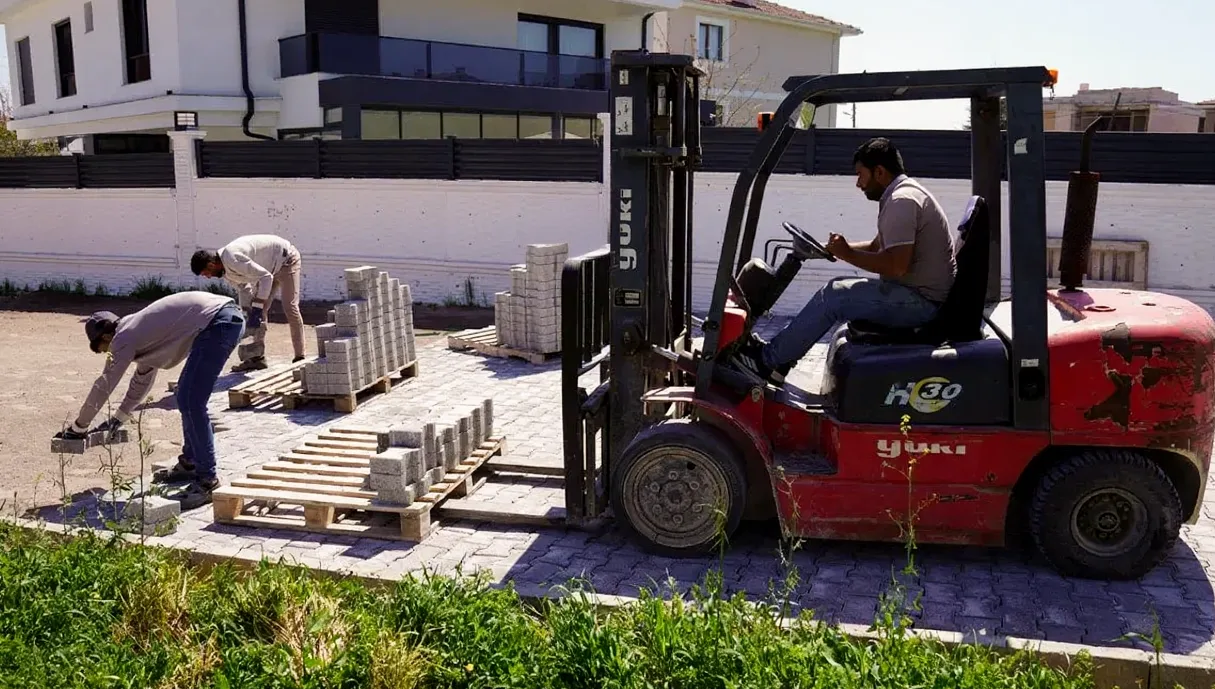 Tepebaşı'nda Sorunsuz Üstyapı İçin Çalışmalar Devam Ediyor