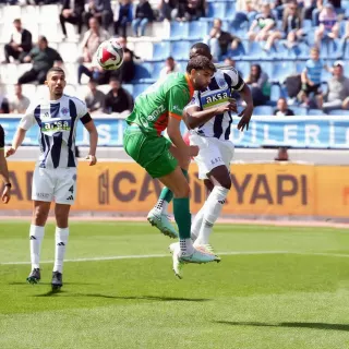 Trendyol Süper Lig: Kasımpaşa ve Corendon Alanyaspor Maçı Berabere Devam Ediyor