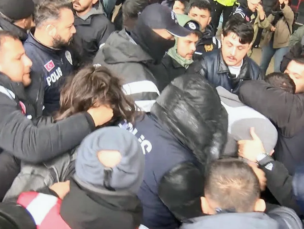 1 Mayıs'ta İstanbul'da 370 kişi gözaltına alındı