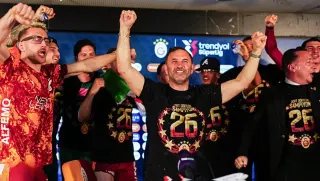 Galatasaray, Antalyaspor Maçı Sonrası Şampiyonluk Kutlaması Yaptı