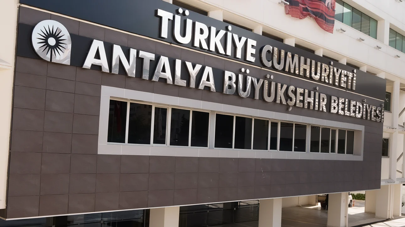 Antalya'da Belediyeye Operasyon: 34 Gözaltı Kararı