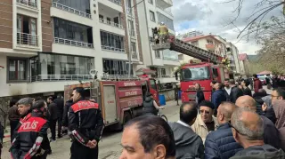 Bingöl'de Yangın: 13 Kişi Dumandan Etkilendi